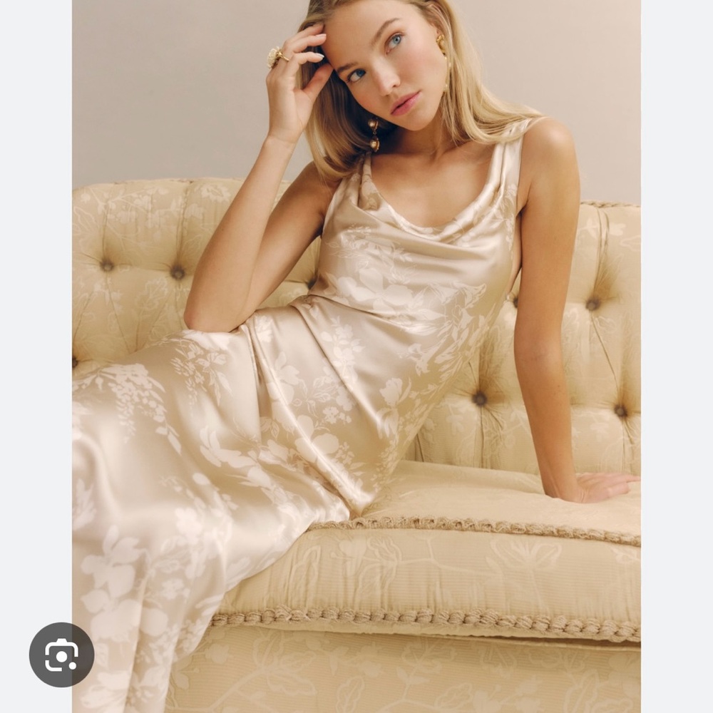 Reformation Annabelle Silk Dress Sable (Out of stock online!)